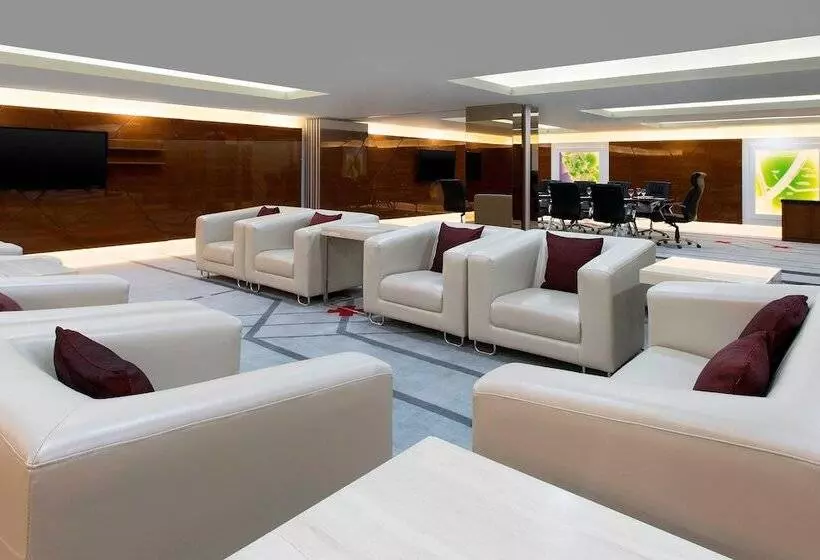 Fotos del hotel Le Meridien Kota Kinabalu:  11