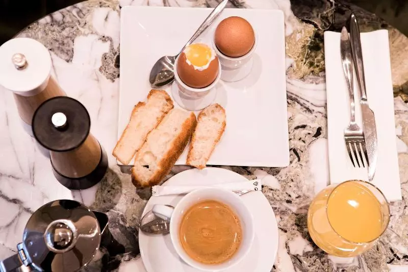 Fotos del hotel Hôtel Léna:  4