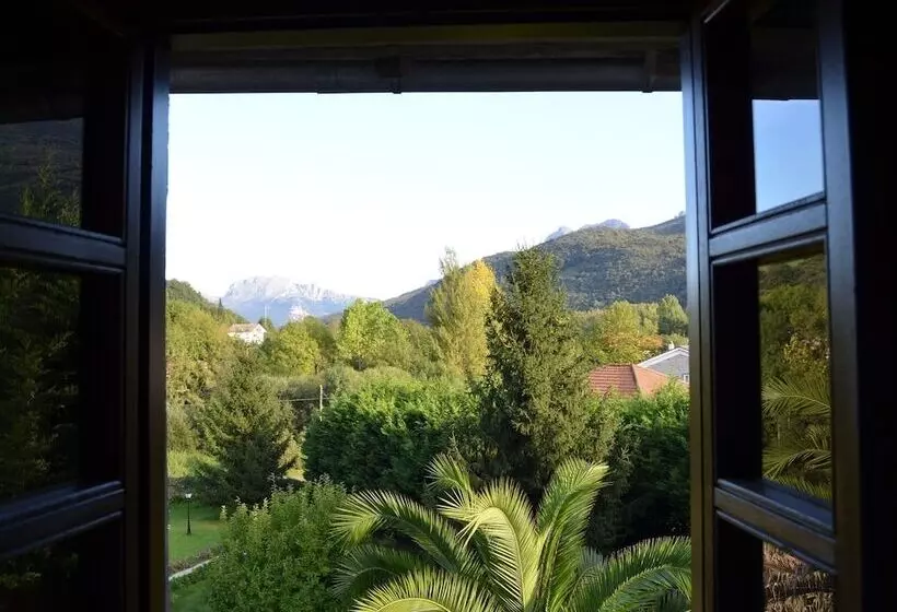 Fotos del hotel Palacio Torre De Ruesga:  7