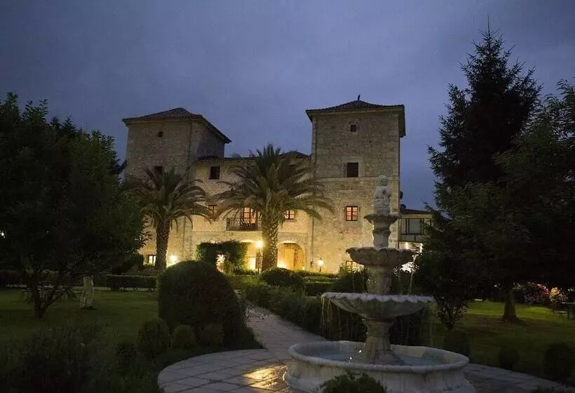 Fotos del hotel Palacio Torre De Ruesga:  10