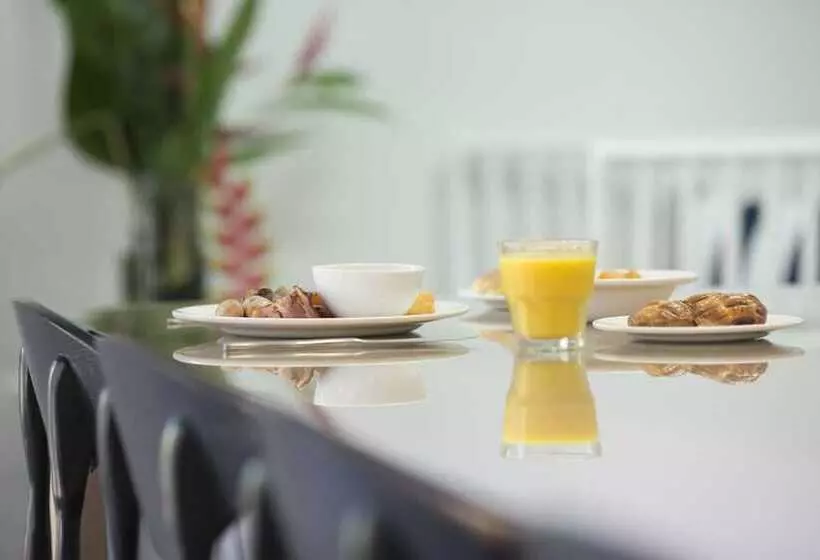 Fotos del hotel Palms City Resort:  3