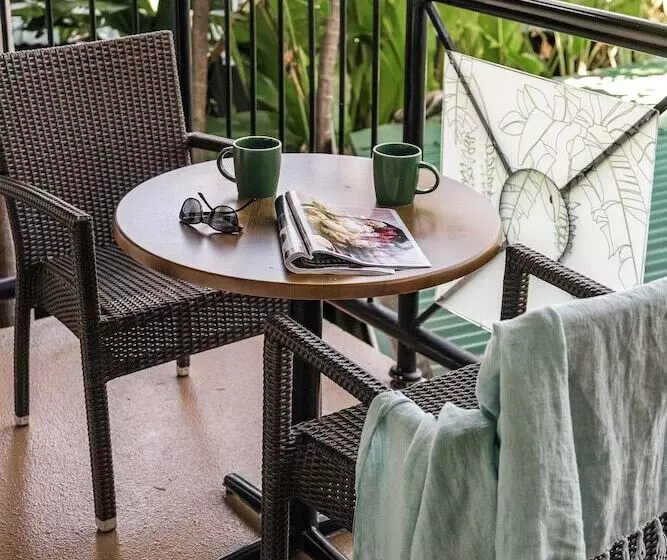 Fotos del hotel Palms City Resort:  6