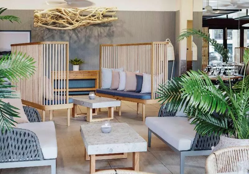 Fotos del hotel Pullman Port Douglas Sea Temple Resort And Spa:  2