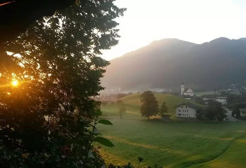 Fotos del hotel Bed & Breakfast Landhaus Strasser:  9
