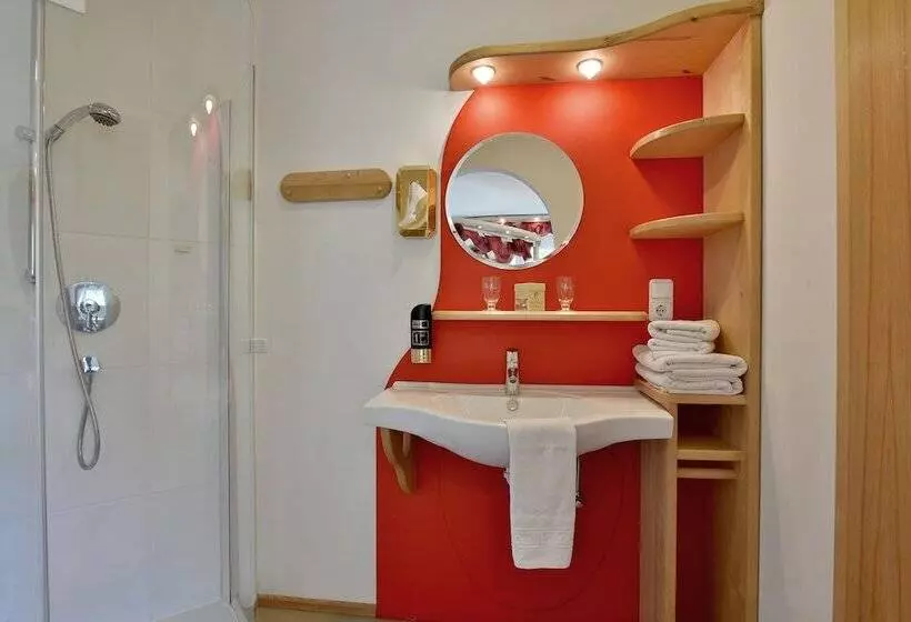 Fotos del hotel Bed & Breakfast Landhaus Strasser:  8