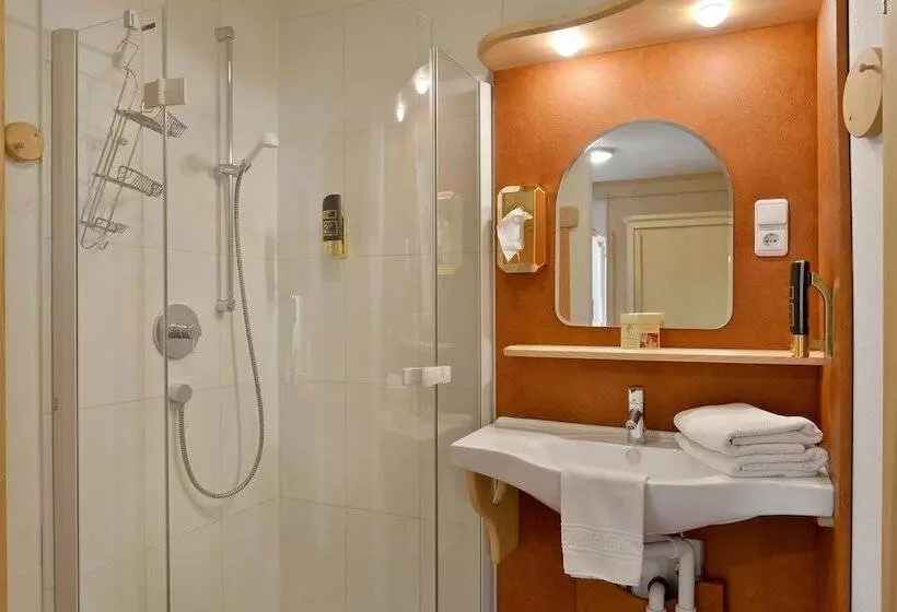 Fotos del hotel Bed & Breakfast Landhaus Strasser:  13