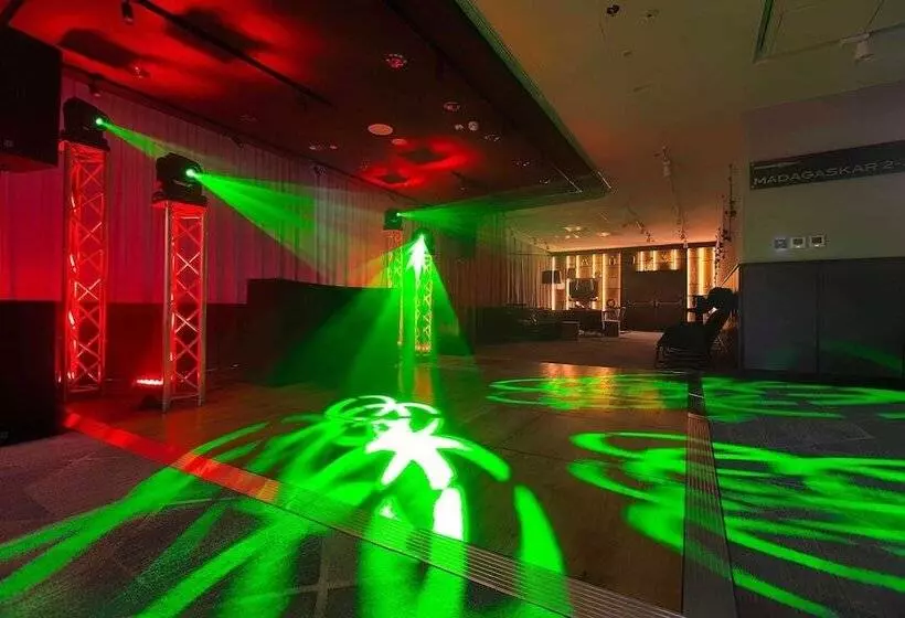 Fotos del hotel Courtyard By Marriott Katowice City Center:  3