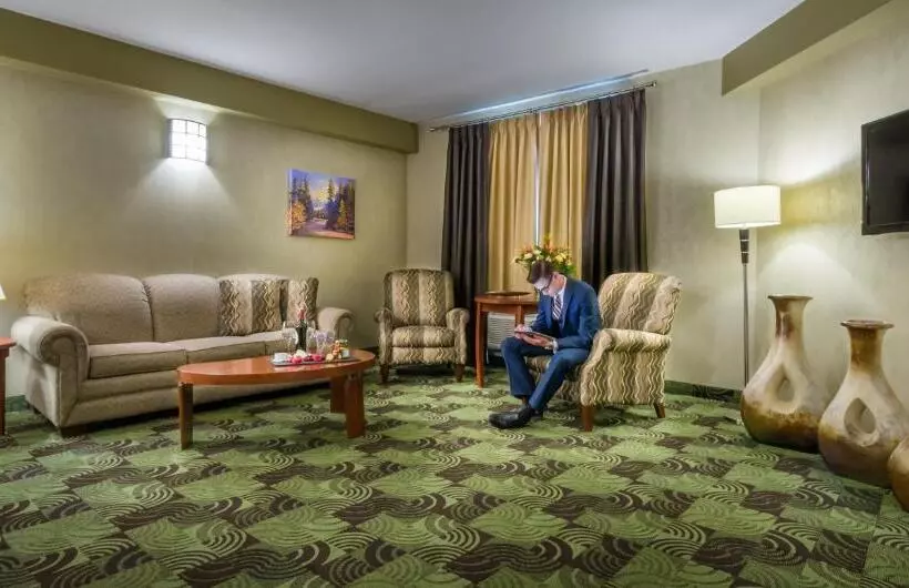 Fotos del hotel Deerfoot Inn And Casino:  23