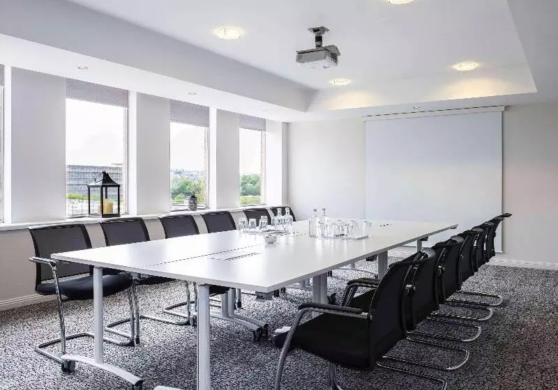 Fotos del hotel Mercure Bristol Holland House:  8