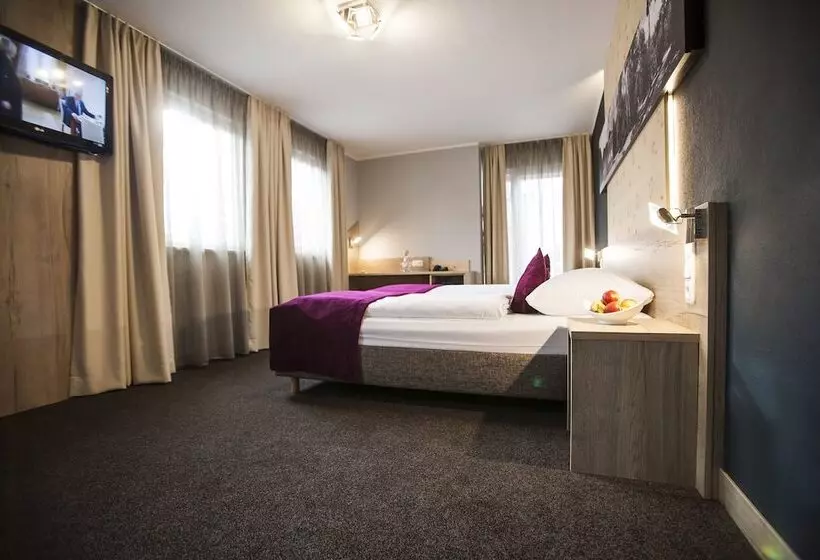 Fotos del hotel Amalienburg:  9