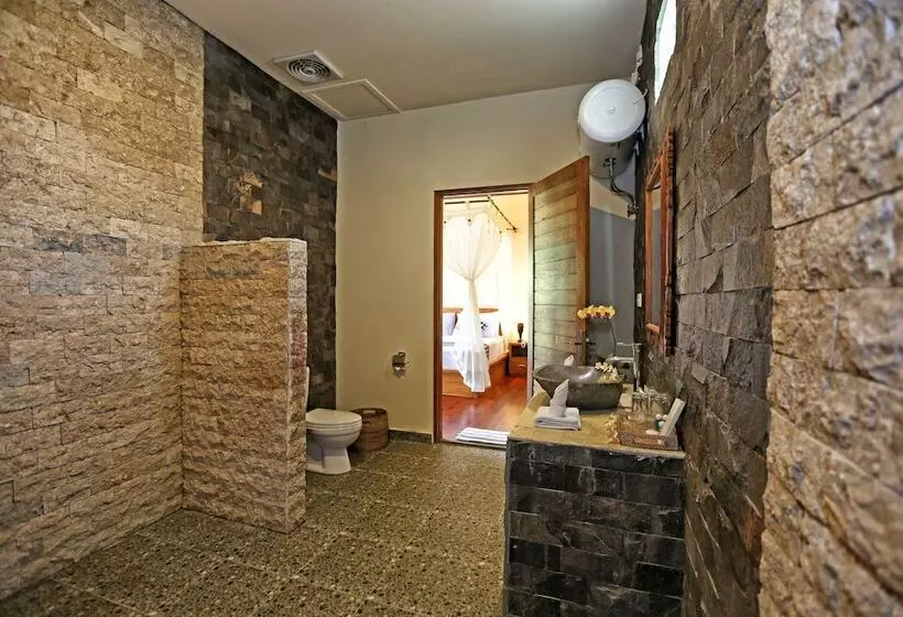 Fotos del hotel Bhanuswari Resort & Spa:  2