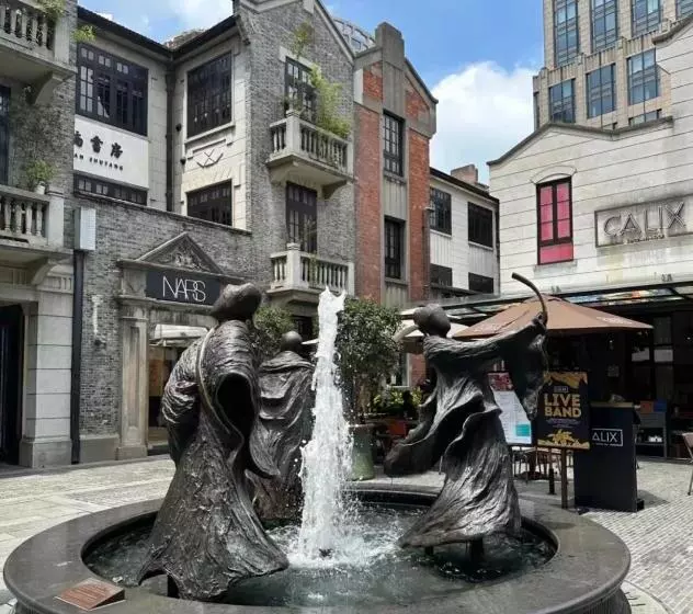 Fotos del hotel Magnificent International:  13