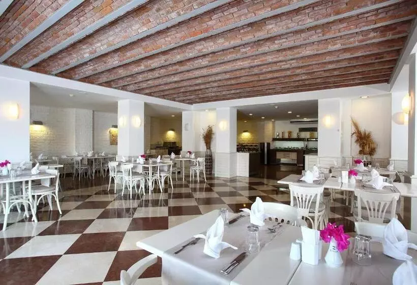 Fotos del hotel Zeytinada:  16