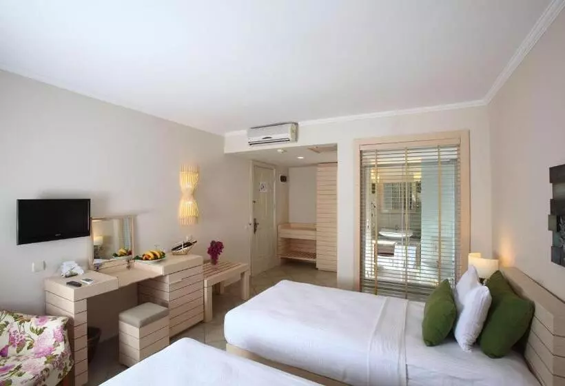 Fotos del hotel Zeytinada:  13