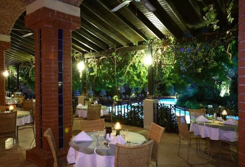 Fotos del hotel Zeytinada:  23