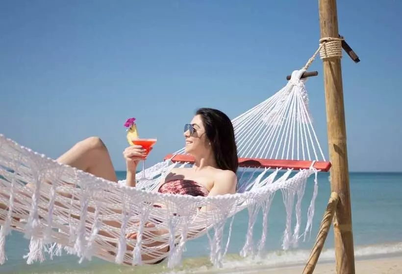 Fotos del hotel Aana Resort & Spa:  12