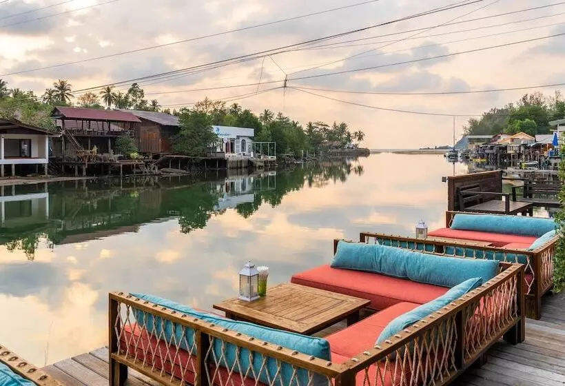 Fotos del hotel Aana Resort & Spa:  14