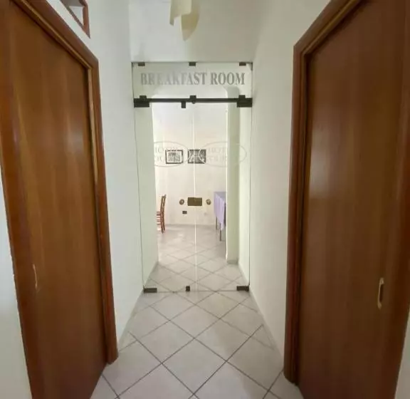 Fotos del hotel Eliseo Tourist Napoli:  2