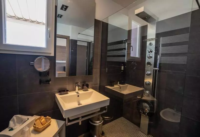 Fotos del hotel Lungomare:  15