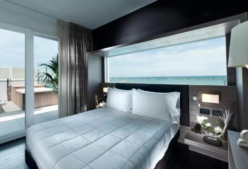 Fotos del hotel Lungomare:  17