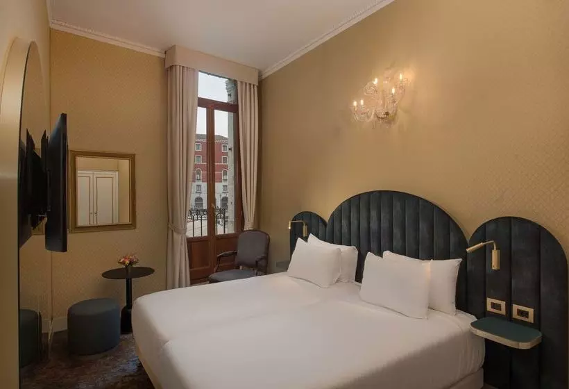 Fotos del hotel Nh Venezia Santa Lucia:  15