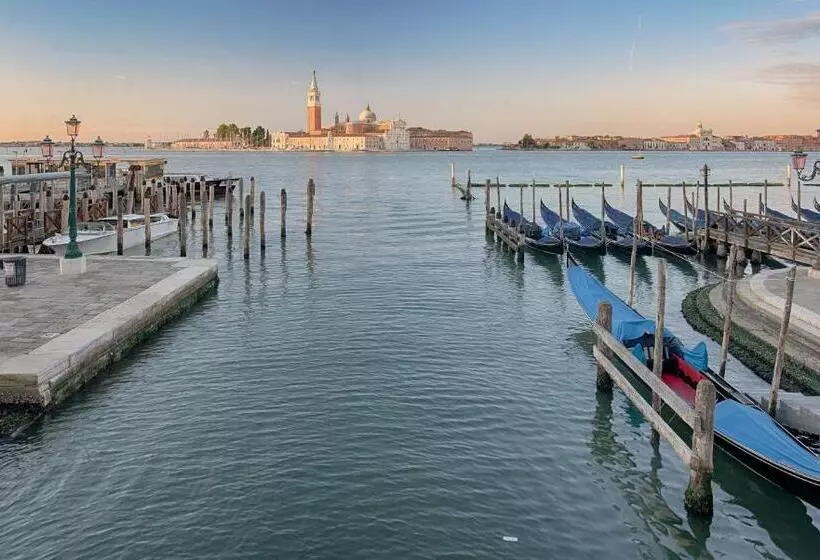 Fotos del hotel Nh Venezia Santa Lucia:  58