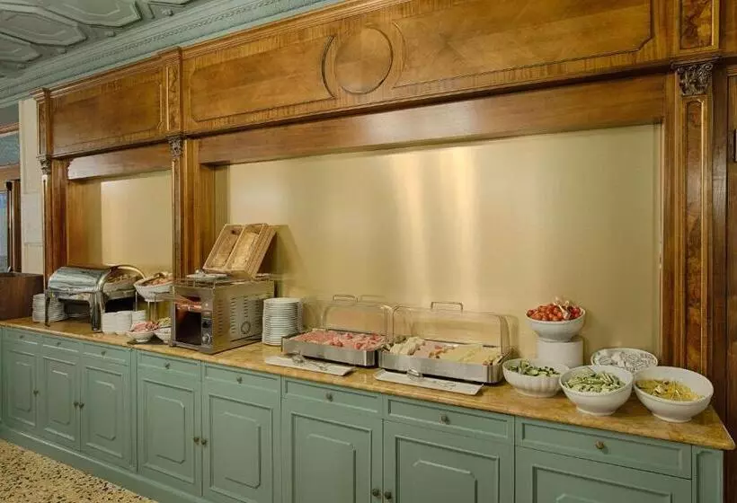 Fotos del hotel Nh Venezia Santa Lucia:  105