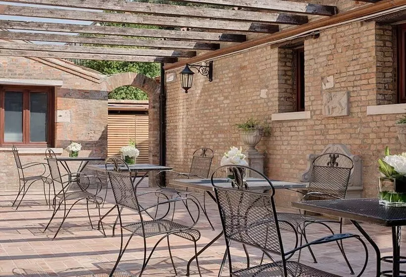 Fotos del hotel Nh Venezia Santa Lucia:  32