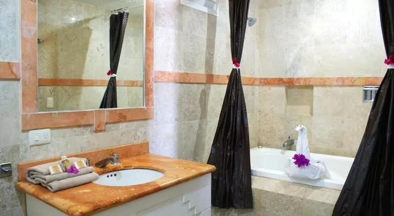 Fotos del hotel 50 Mts 5ta Avenida Maya Turquesa By Bfh:  4