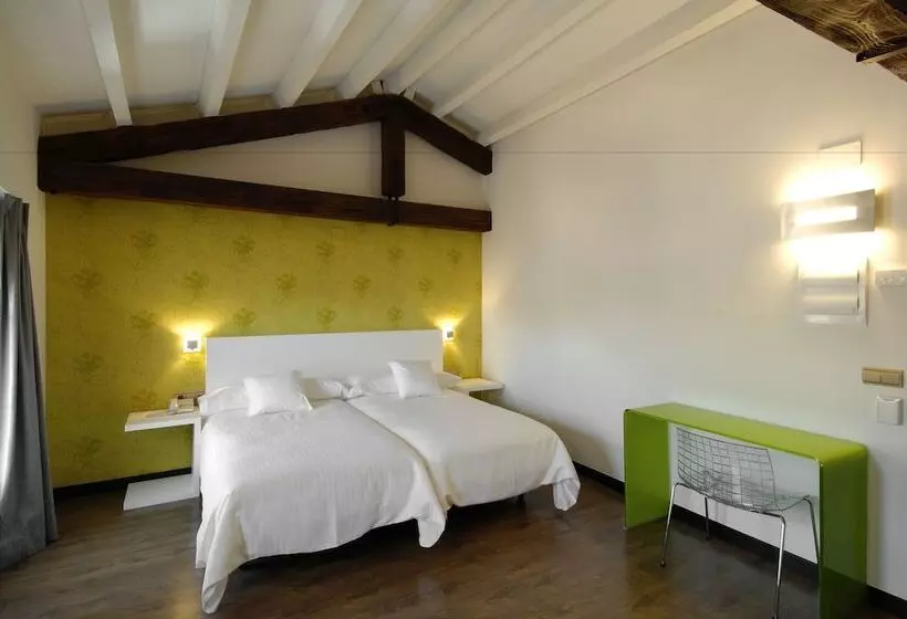 Fotos del hotel Cienbalcones:  6