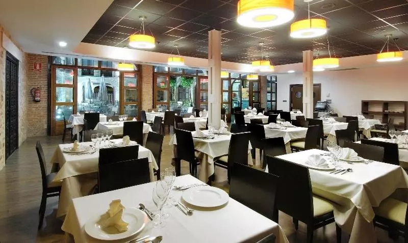 Fotos del hotel Cienbalcones:  11