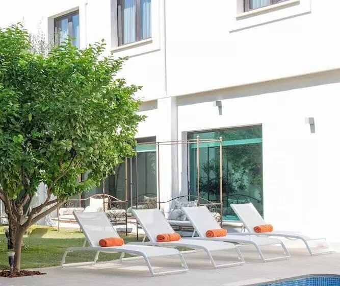 Fotos del hotel Infanta Leonor:  13