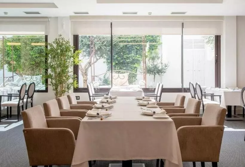 Fotos del hotel Infanta Leonor:  5