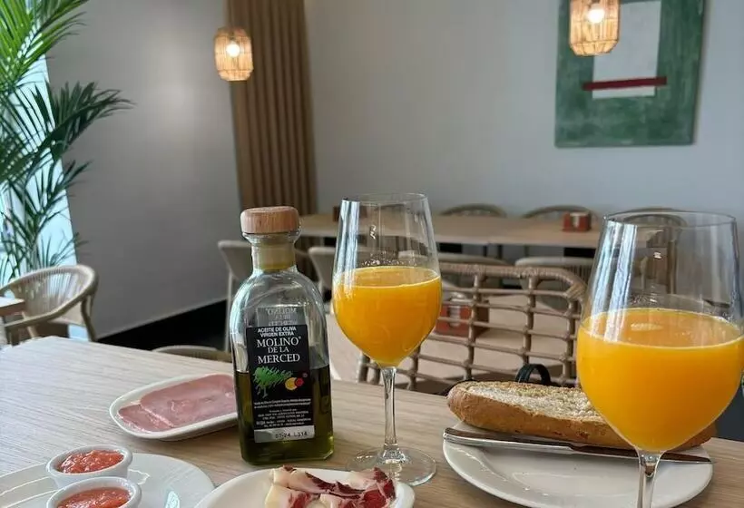 Fotos del hotel Infanta Leonor:  15