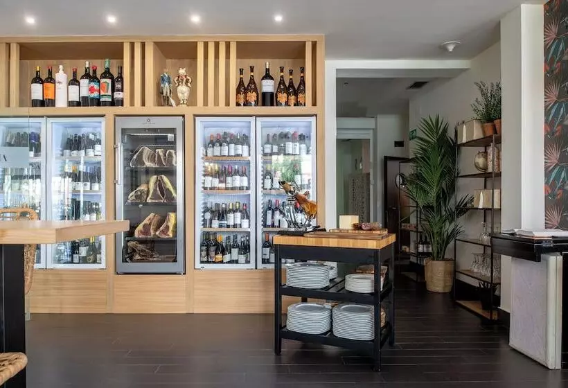 Fotos del hotel Infanta Leonor:  18