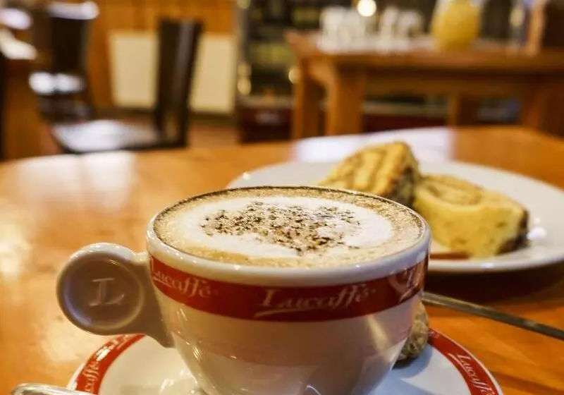 Fotos del hotel Borde Lago:  18