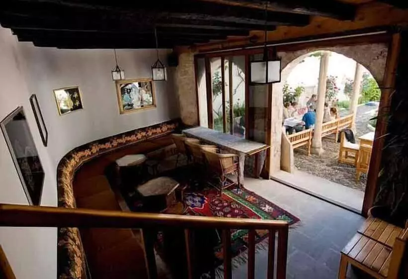 Fotos del hotel Bosnian National Monument Muslibegovic House:  18