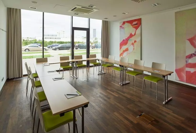 Fotos del hotel Roomz Vienna Gasometer:  17