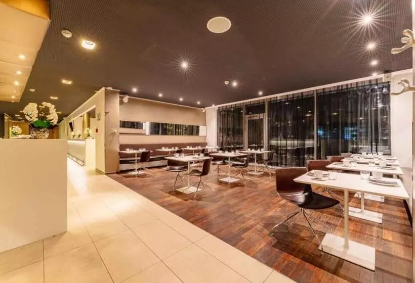 Fotos del hotel Roomz Vienna Gasometer:  16