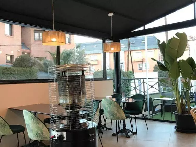 Fotos del hotel Suites Feria De Madrid:  4