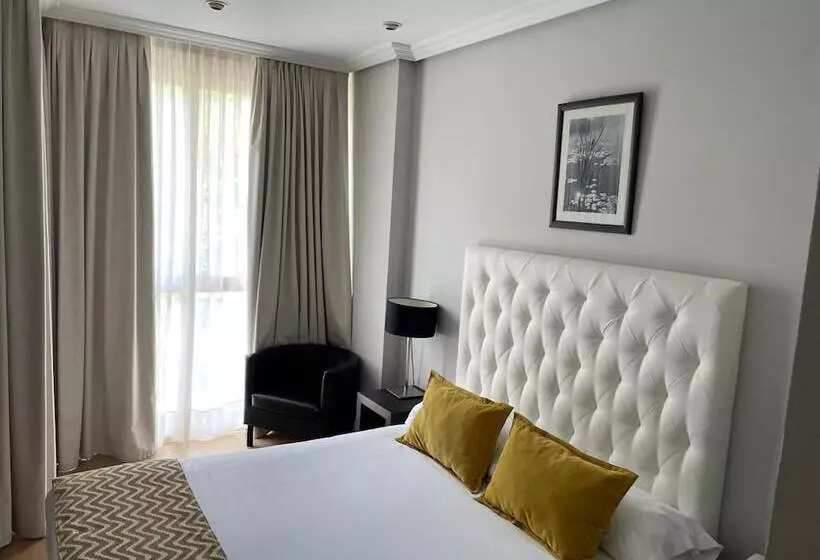 Fotos del hotel Suites Feria De Madrid:  24