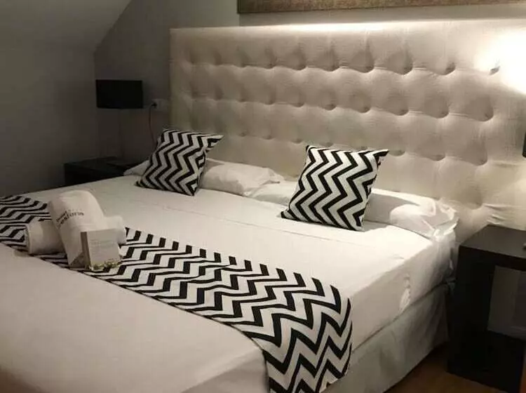 Fotos del hotel Suites Feria De Madrid:  11