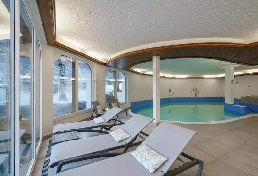 Fotos del hotel Alpenroyal:  1