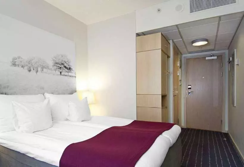 Clarion Sign Clarion Sign