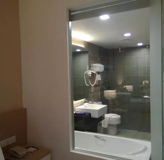 Fotos del hotel Excelsior Ipoh:  12