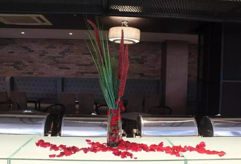 Fotos del hotel Excelsior Ipoh:  2