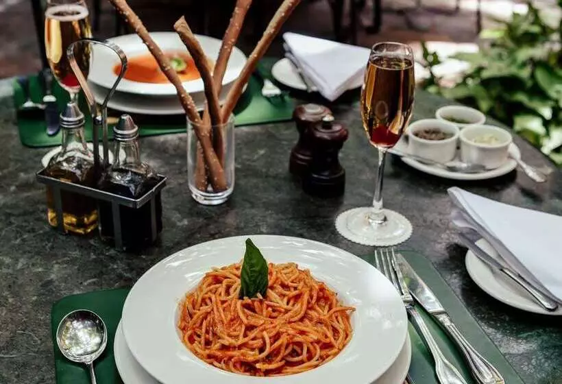 Fotos del hotel Kampala Serena:  17