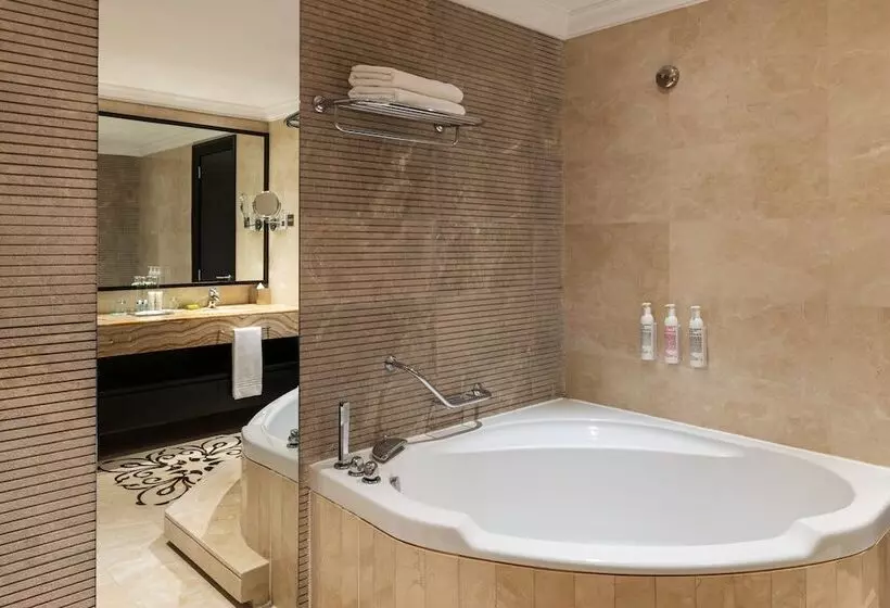 Fotos del hotel Le Meridien Mina Seyahi Beach Resort & Waterpark:  30