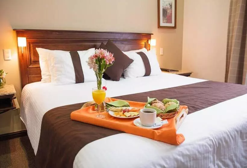 Fotos del hotel Mision Catedral Morelia:  15