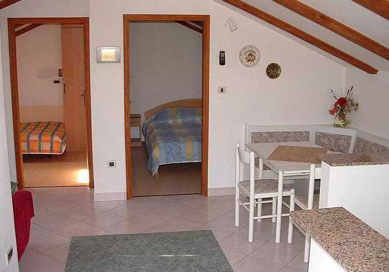 Fotos del hotel Apartmani Ivanka:  6